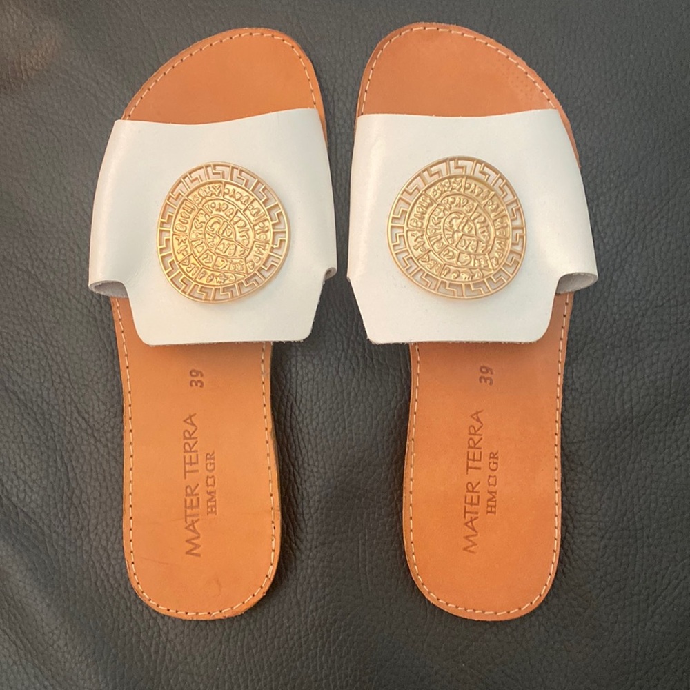 MATER TERRA sandals handmade in Greece